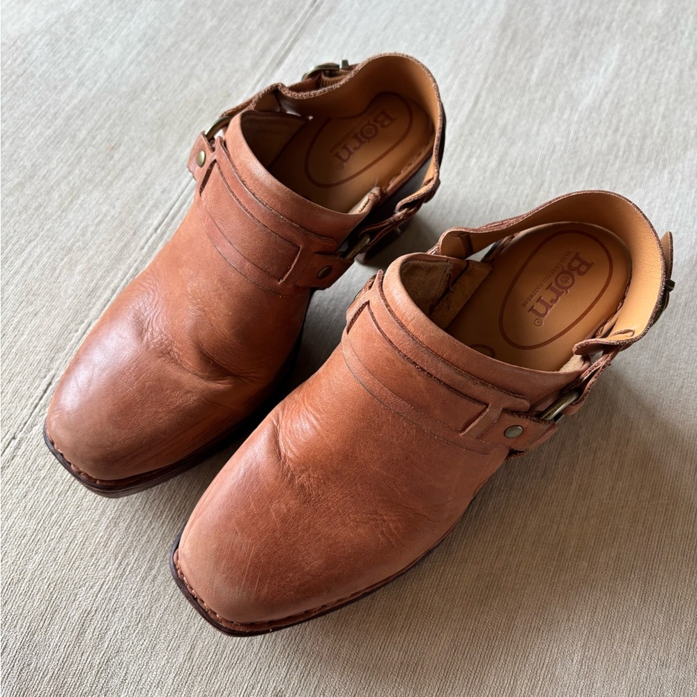 Born Hudson Slingback Clog - Picture 2 of 12